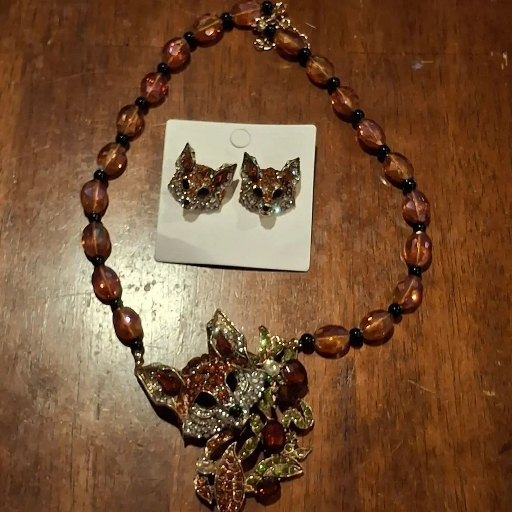 Bohemian Fox Rhinestone Crystal Statement Necklace & Earring Set